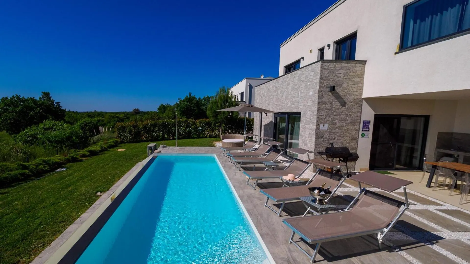 Sea View Villa Sun Sea & Fire Krnica Kroatien
