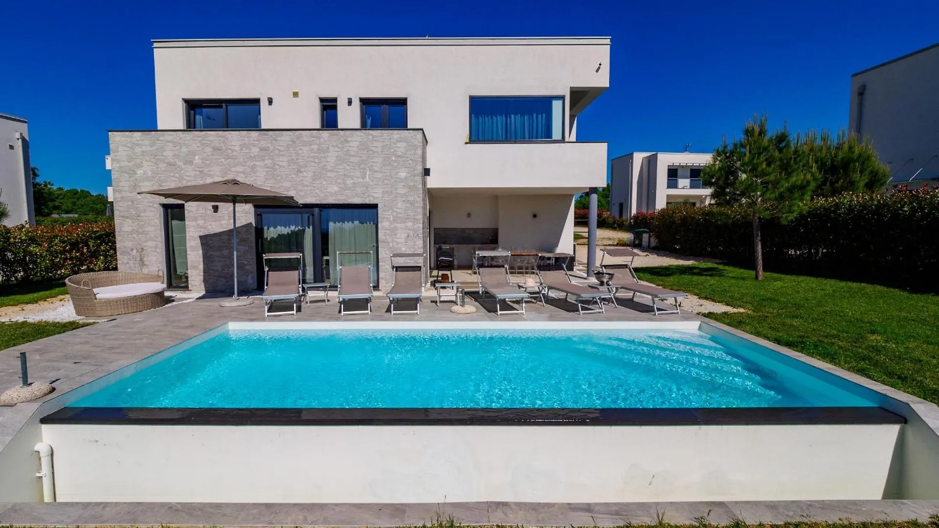 Sea View Villa Sun Sea & Fire Krnica