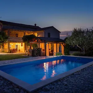 Apartment Lavanda &, Sveti Lovreč Pazenatički